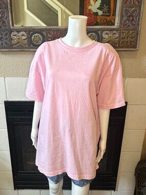 Vintage Fast Pink T Single Stitch Shirt Small Made In USA armpit to armpit 23.5"
